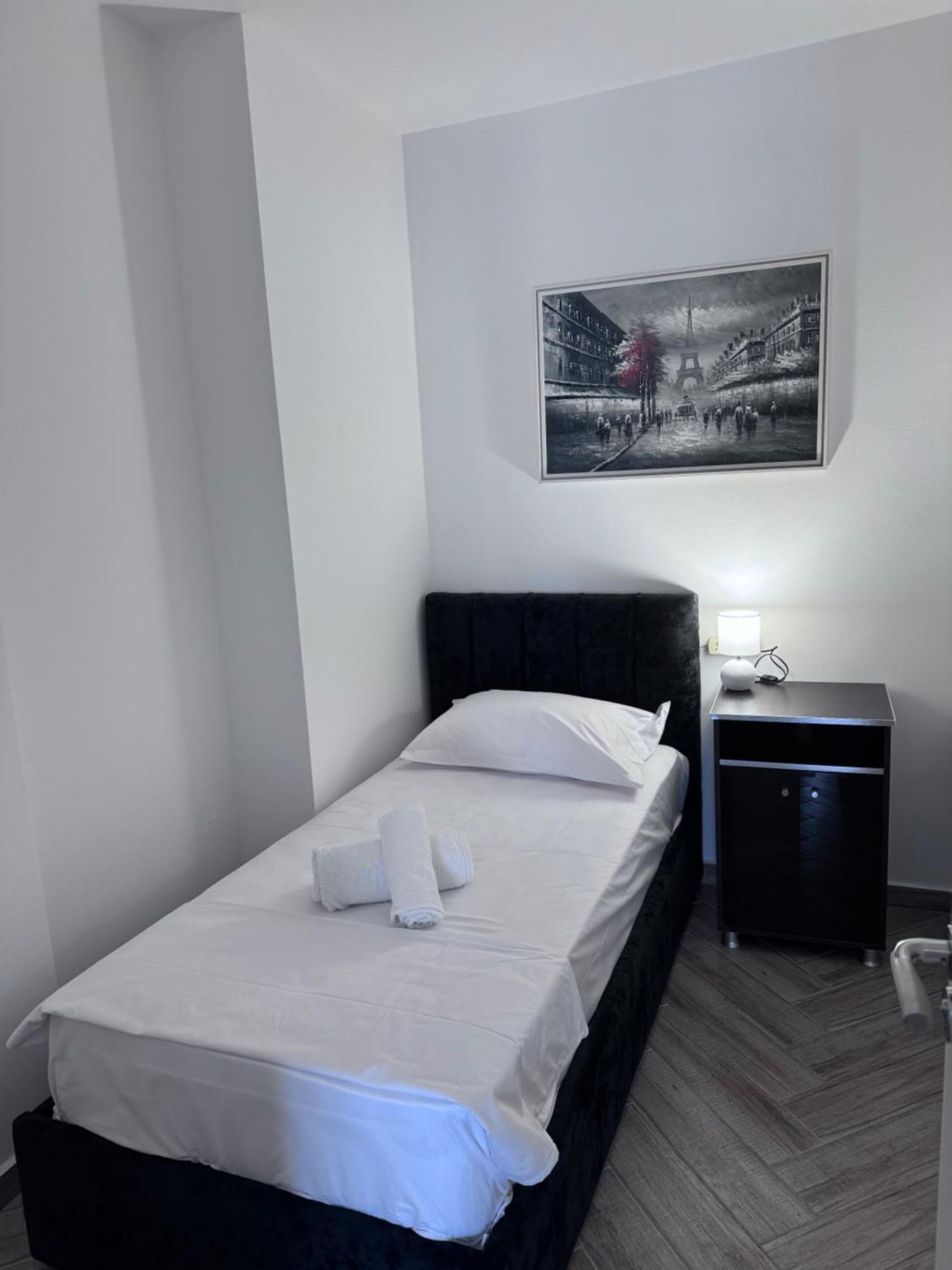 Guest Pro Albania Appartement *